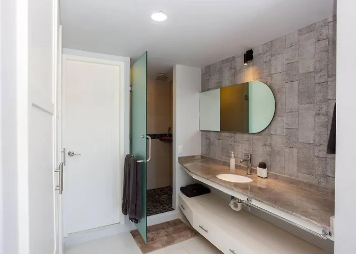 Apartment Ocaso Haus - King Penthouse Retreat *